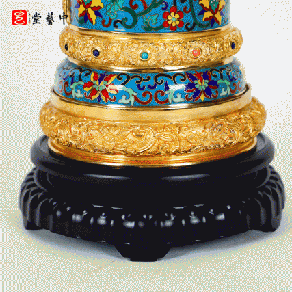 故宫传世六珍·霍铁辉亲铸 | 景泰蓝《多穆壶》 | 汉藏艺术融合的皇家法器​