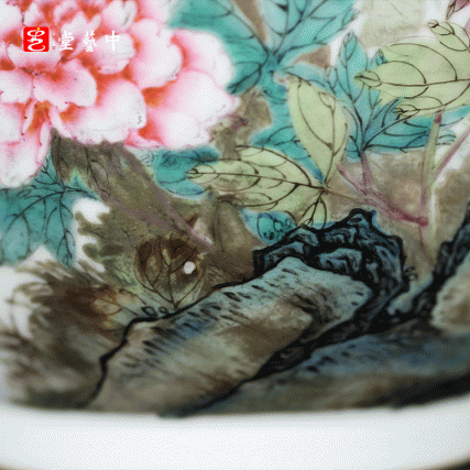 王辉大师制《早期珐琅彩花鸟赏瓶》 | 瓶绘花鸟，寓家和事兴 | 陈设雅器，平安顺遂