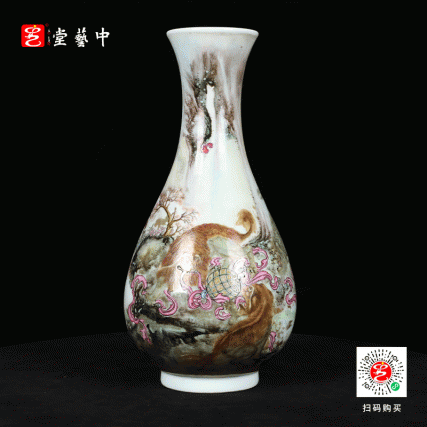 王辉大师制《粉彩事事如意瓶》 | 粉润柔和，瑞兽生动，景致层叠 | 案头陈设，寓意祥瑞